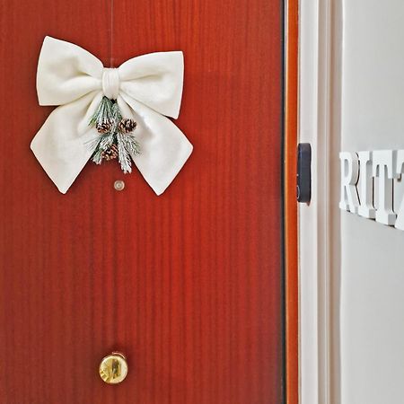 Ritz Salerno Apartment Bagian luar foto