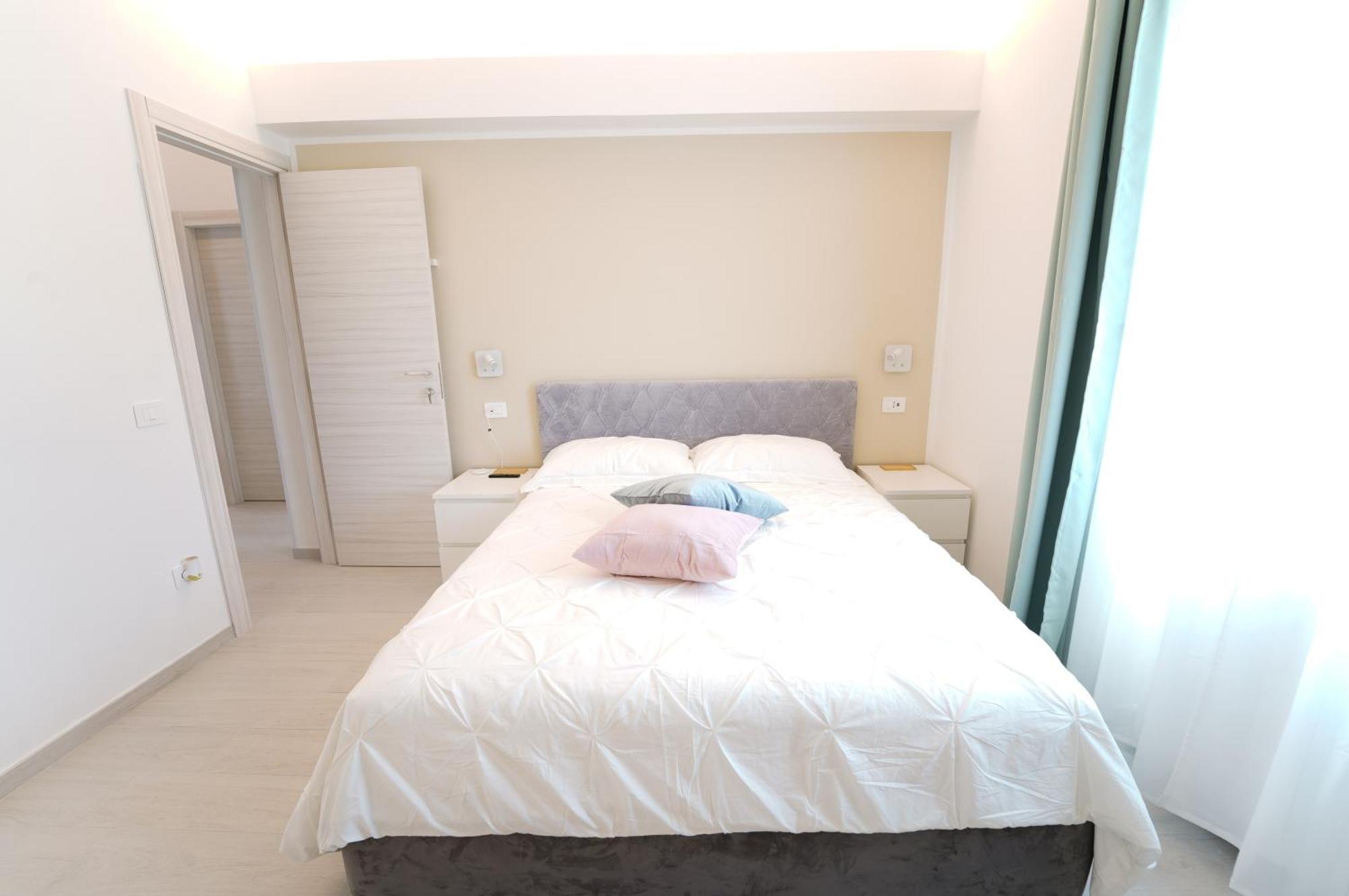 Ritz Salerno Apartment Bagian luar foto