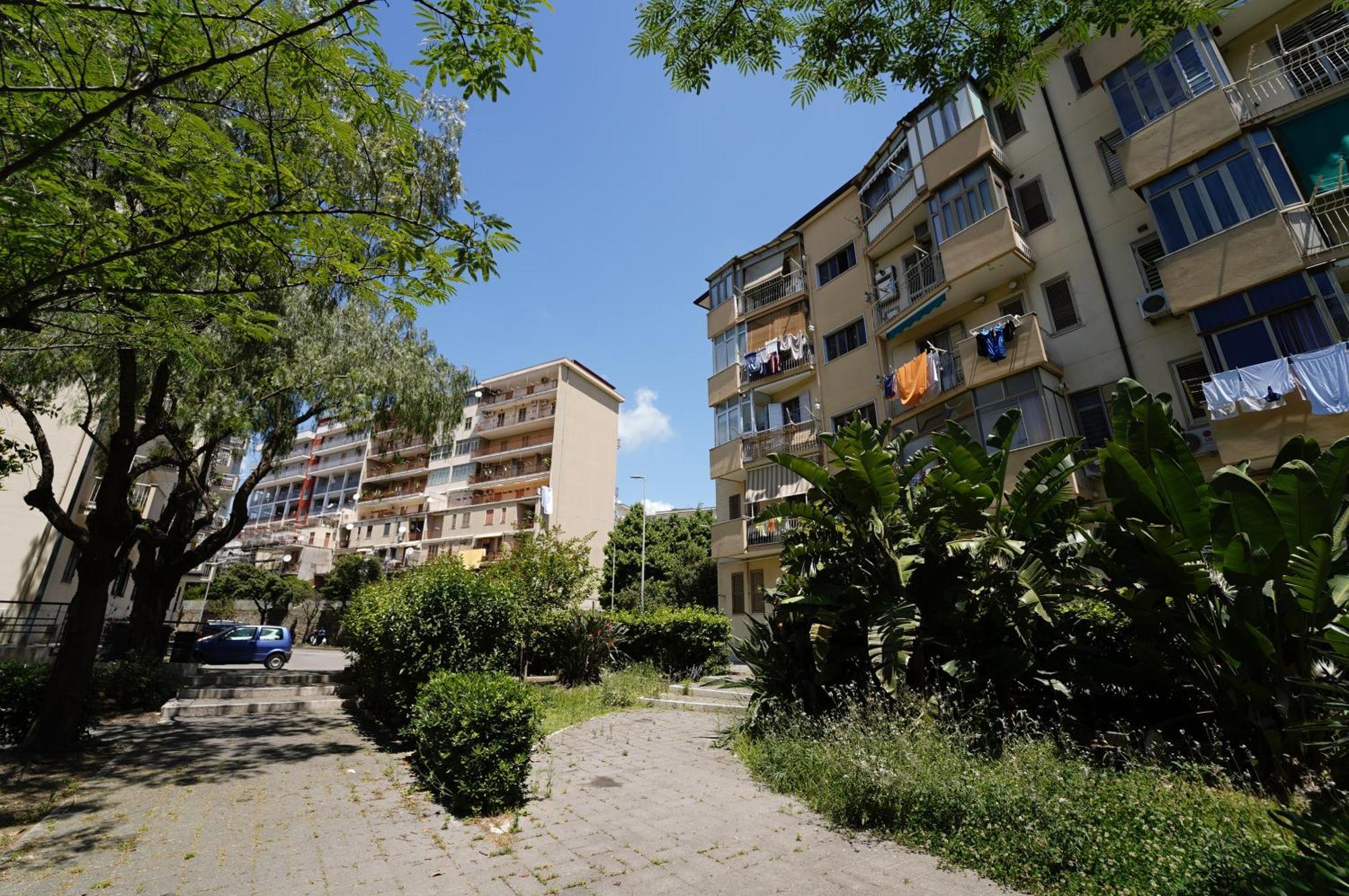 Ritz Salerno Apartment Bagian luar foto