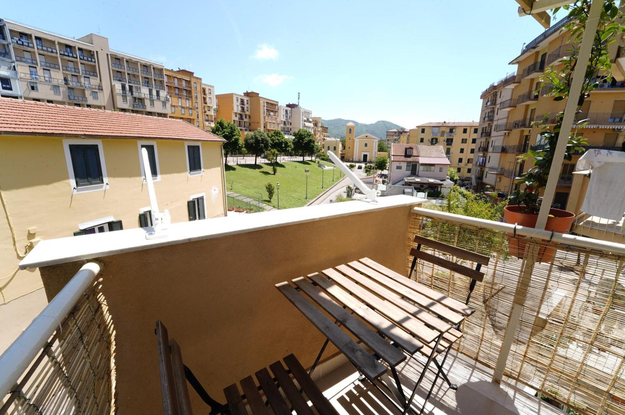 Ritz Salerno Apartment Bagian luar foto